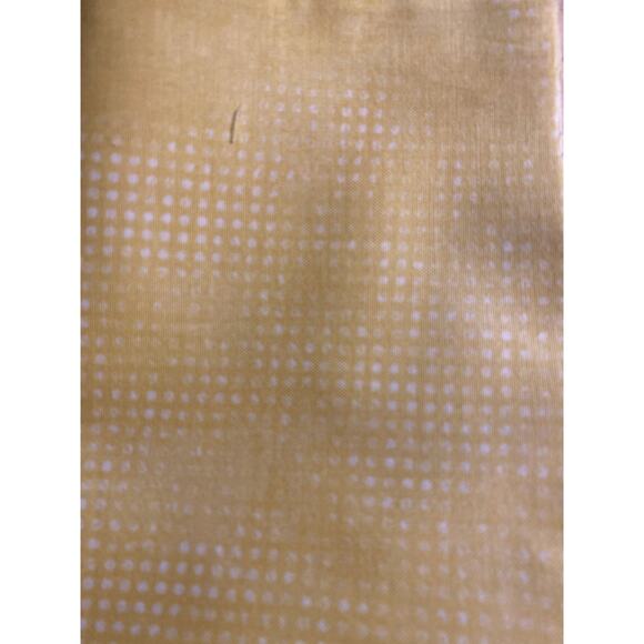 Quilt Fabric Total of 4 yards in at least 1/2 yard cuts. - Picture 6 of 6